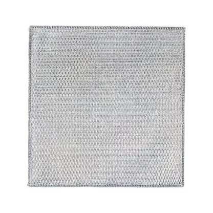 Lavette en fil métallique 20 x 20 cm sur fond blanc